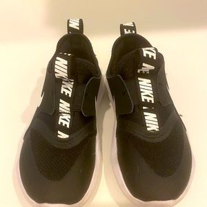 Nike toddler sneaker 👟